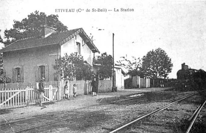 Autrefois Gare Etiveau